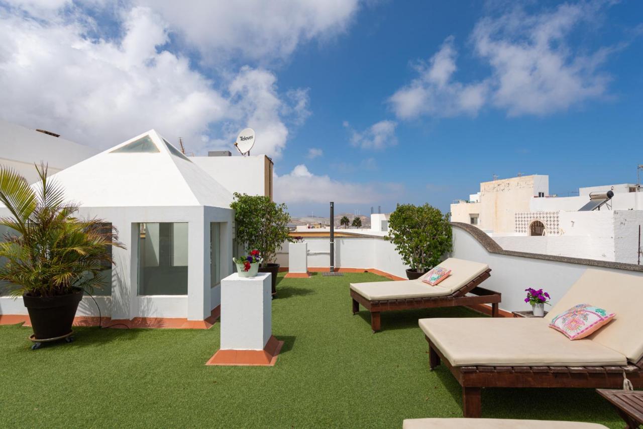 The Yellow House - Solarium - Climatized Pool กัลดาร์ ภายนอก รูปภาพ